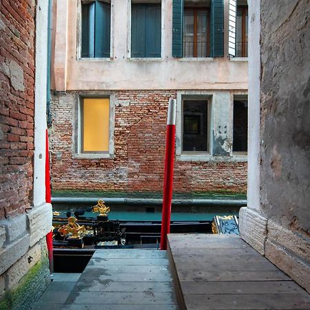 Central Suite - San Marco Venice Veneza Exterior foto